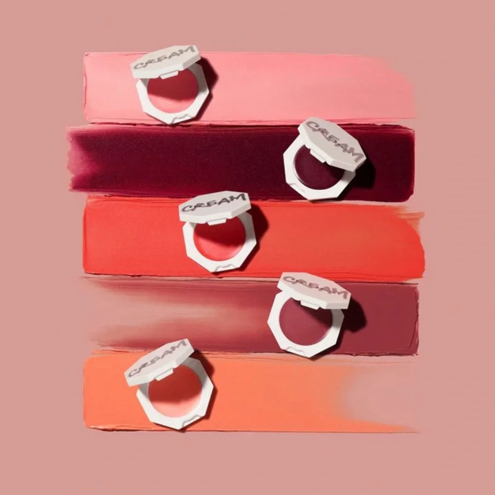 Fenty ‘Peach Face’ CHEEKS OUT FREESTYLE CREAM BLUSH